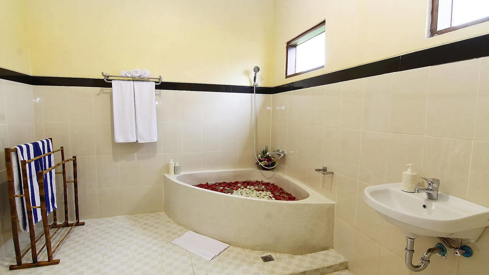 Hotel The Dewi Villa Canggu Buwit